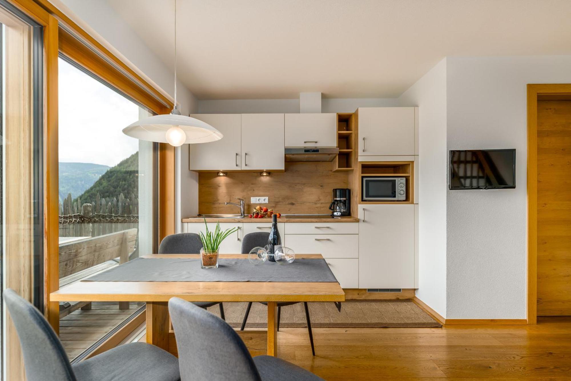 Tratterhof Apartments Vallarga Eksteriør billede
